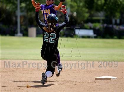 Thumbnail 3 in Norwalk vs. Aliso Niguel photogallery.