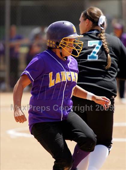 Thumbnail 3 in Norwalk vs. Aliso Niguel photogallery.