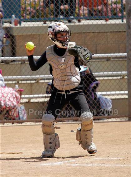 Thumbnail 3 in Norwalk vs. Aliso Niguel photogallery.