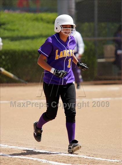 Thumbnail 3 in Norwalk vs. Aliso Niguel photogallery.