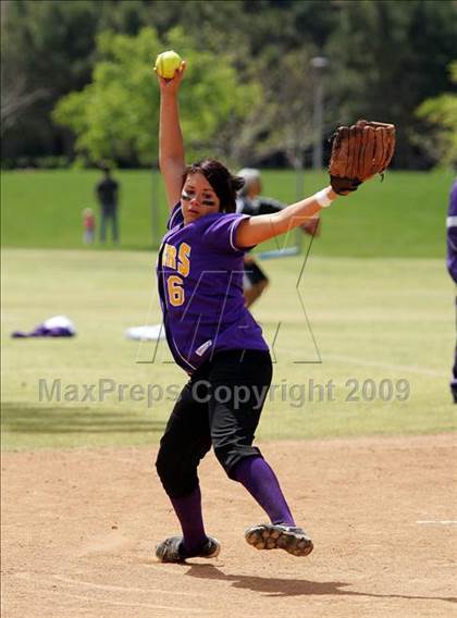 Thumbnail 3 in Norwalk vs. Aliso Niguel photogallery.