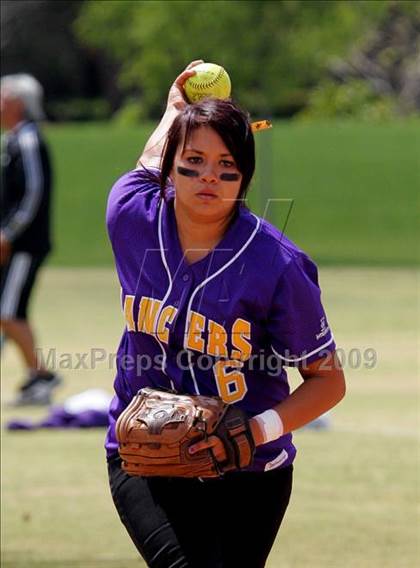 Thumbnail 3 in Norwalk vs. Aliso Niguel photogallery.