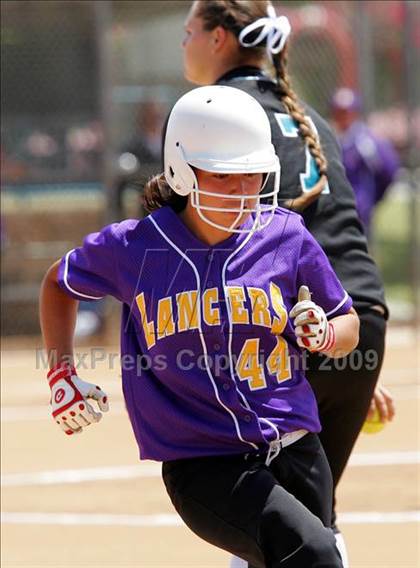 Thumbnail 1 in Norwalk vs. Aliso Niguel photogallery.