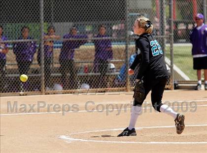 Thumbnail 3 in Norwalk vs. Aliso Niguel photogallery.