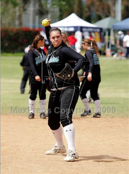 Thumbnail 1 in Norwalk vs. Aliso Niguel photogallery.