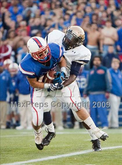 Thumbnail 2 in DeMatha vs. Our Lady of Good Counsel (WCAC Final) photogallery.