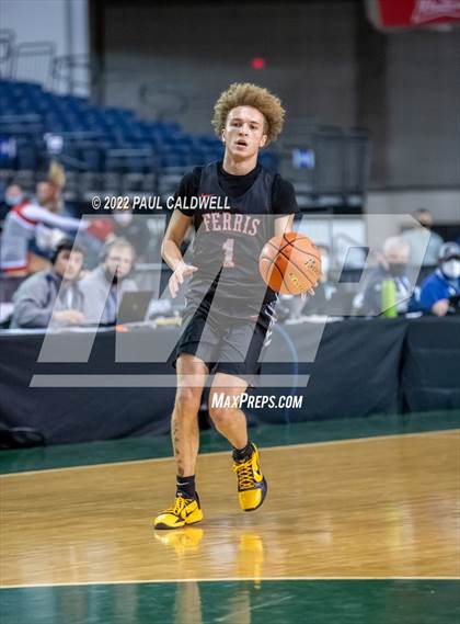 Thumbnail 3 in Ferris vs. Rainier Beach (WIAA 3A Round 1 State Playoff)  photogallery.