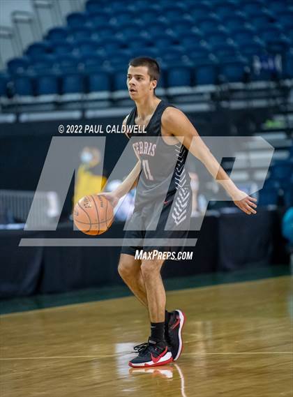 Thumbnail 2 in Ferris vs. Rainier Beach (WIAA 3A Round 1 State Playoff)  photogallery.