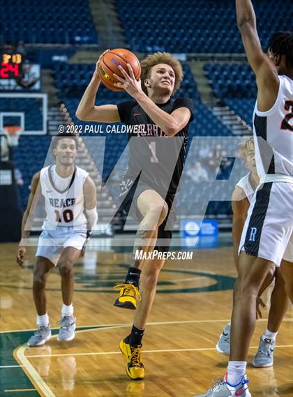 Thumbnail 3 in Ferris vs. Rainier Beach (WIAA 3A Round 1 State Playoff)  photogallery.