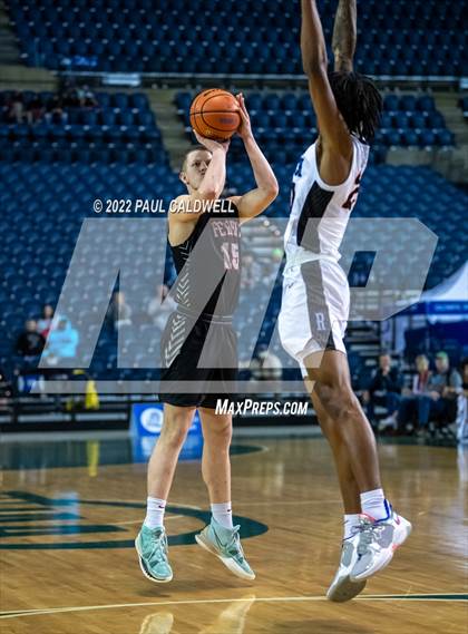 Thumbnail 3 in Ferris vs. Rainier Beach (WIAA 3A Round 1 State Playoff)  photogallery.