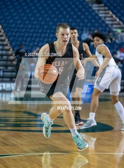 Thumbnail 1 in Ferris vs. Rainier Beach (WIAA 3A Round 1 State Playoff)  photogallery.