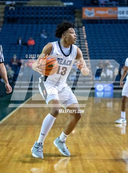 Thumbnail 3 in Ferris vs. Rainier Beach (WIAA 3A Round 1 State Playoff)  photogallery.
