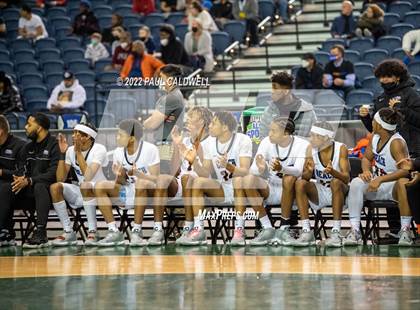 Thumbnail 2 in Ferris vs. Rainier Beach (WIAA 3A Round 1 State Playoff)  photogallery.