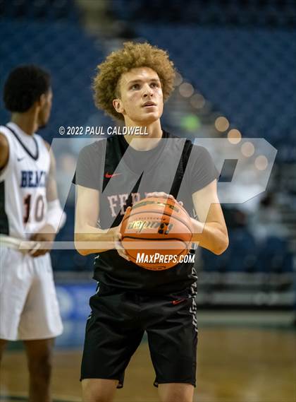 Thumbnail 2 in Ferris vs. Rainier Beach (WIAA 3A Round 1 State Playoff)  photogallery.