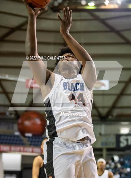 Thumbnail 3 in Ferris vs. Rainier Beach (WIAA 3A Round 1 State Playoff)  photogallery.