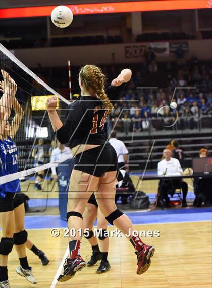 Thumbnail 2 in Tempe Prep vs. Agua Fria (AIA D3 Playoff) photogallery.