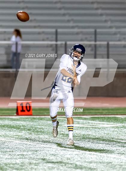 Thumbnail 1 in Inderkum @ Whitney photogallery.