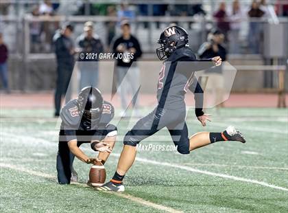 Thumbnail 2 in Inderkum @ Whitney photogallery.