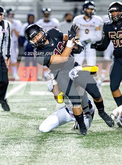 Thumbnail 3 in Inderkum @ Whitney photogallery.