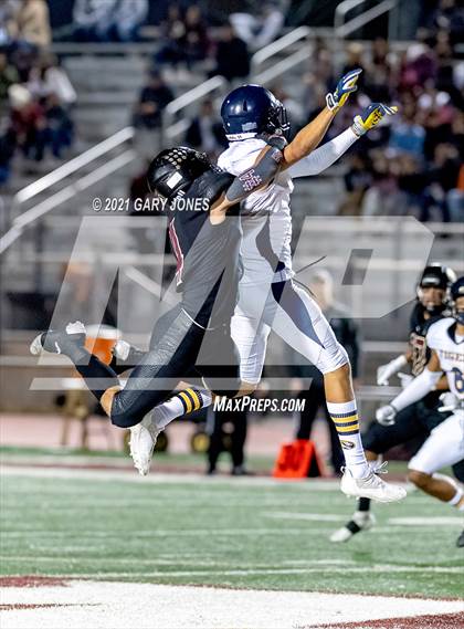 Thumbnail 2 in Inderkum @ Whitney photogallery.