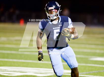 Thumbnail 2 in Archbishop Mitty @ Valley Christian photogallery.