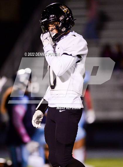 Thumbnail 2 in Archbishop Mitty @ Valley Christian photogallery.