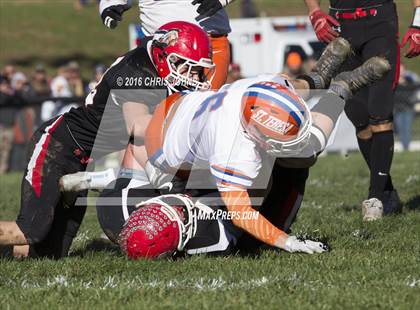 Thumbnail 3 in St. Teresa @ Calhoun (IHSA 1A Semifinal) photogallery.