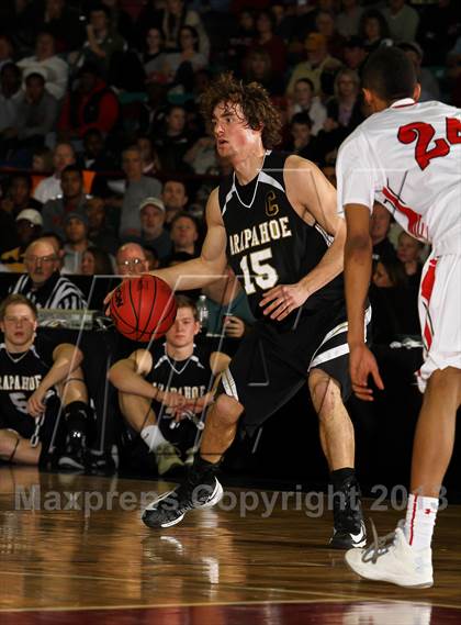Thumbnail 3 in Arapahoe vs. Denver East (CHSAA 5A Great 8) photogallery.
