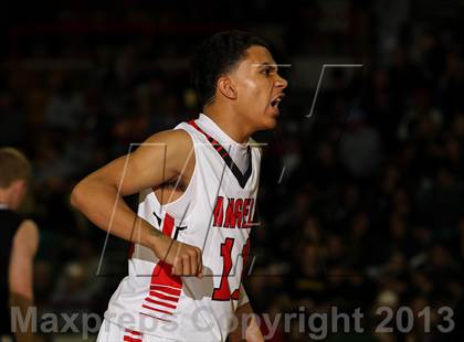 Thumbnail 3 in Arapahoe vs. Denver East (CHSAA 5A Great 8) photogallery.