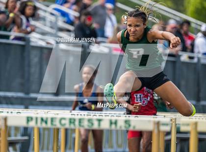 Thumbnail 1 in NCHSAA 3A/4A Sandhills Athletic Conference Championships photogallery.