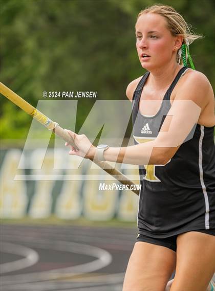 Thumbnail 1 in NCHSAA 3A/4A Sandhills Athletic Conference Championships photogallery.