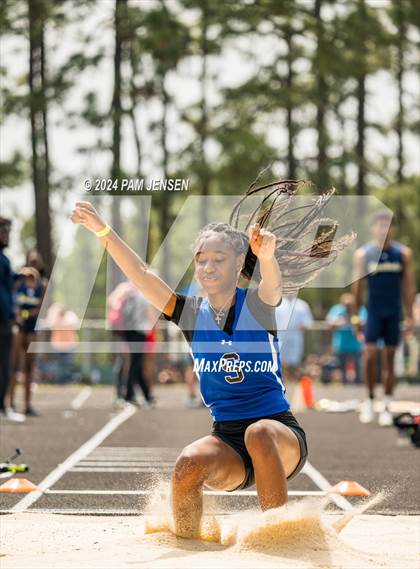 Thumbnail 1 in NCHSAA 3A/4A Sandhills Athletic Conference Championships photogallery.