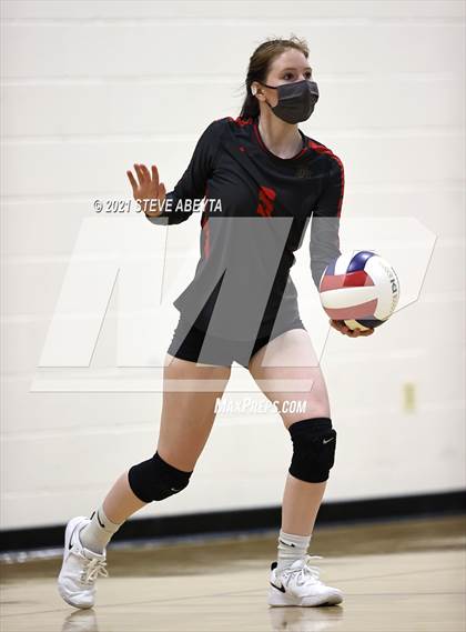 Thumbnail 2 in JV: Smoky Hill @ Arapahoe photogallery.