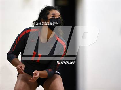 Thumbnail 1 in JV: Smoky Hill @ Arapahoe photogallery.