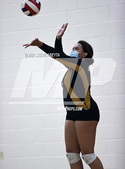 Thumbnail 2 in JV: Smoky Hill @ Arapahoe photogallery.