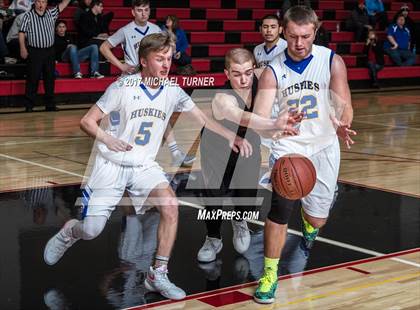 Thumbnail 1 in Sutter vs. Yreka photogallery.
