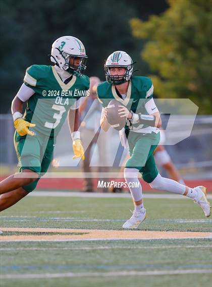 Thumbnail 1 in St. Pius X Catholic @ Ola (Scrimmage) photogallery.