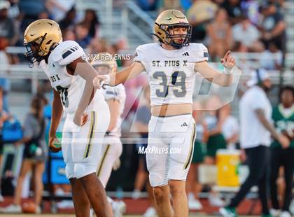 Thumbnail 1 in St. Pius X Catholic @ Ola (Scrimmage) photogallery.