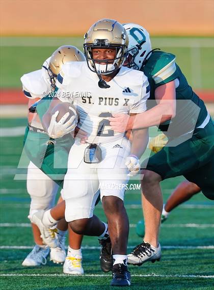 Thumbnail 2 in St. Pius X Catholic @ Ola (Scrimmage) photogallery.