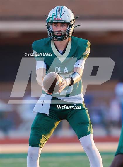 Thumbnail 3 in St. Pius X Catholic @ Ola (Scrimmage) photogallery.