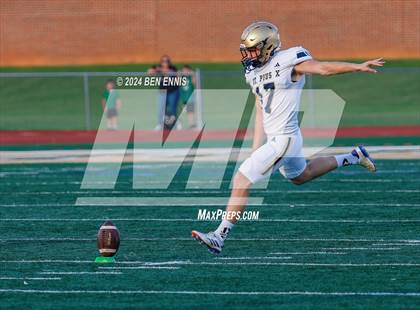 Thumbnail 3 in St. Pius X Catholic @ Ola (Scrimmage) photogallery.