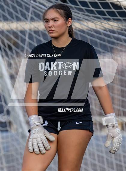 Thumbnail 3 in Oakton @ Woodson (VHSL Class 6 Quarterfinal) photogallery.