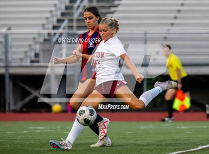 Thumbnail 1 in Oakton @ Woodson (VHSL Class 6 Quarterfinal) photogallery.