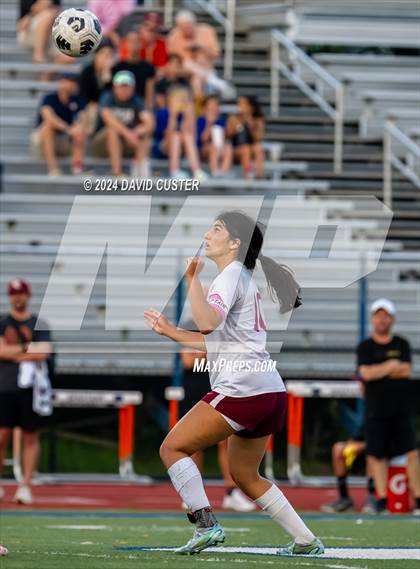 Thumbnail 2 in Oakton @ Woodson (VHSL Class 6 Quarterfinal) photogallery.