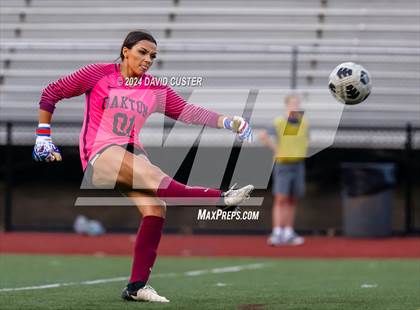 Thumbnail 1 in Oakton @ Woodson (VHSL Class 6 Quarterfinal) photogallery.