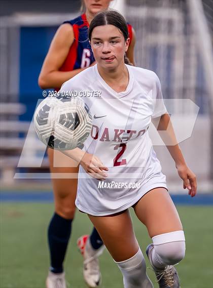 Thumbnail 2 in Oakton @ Woodson (VHSL Class 6 Quarterfinal) photogallery.