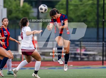 Thumbnail 2 in Oakton @ Woodson (VHSL Class 6 Quarterfinal) photogallery.