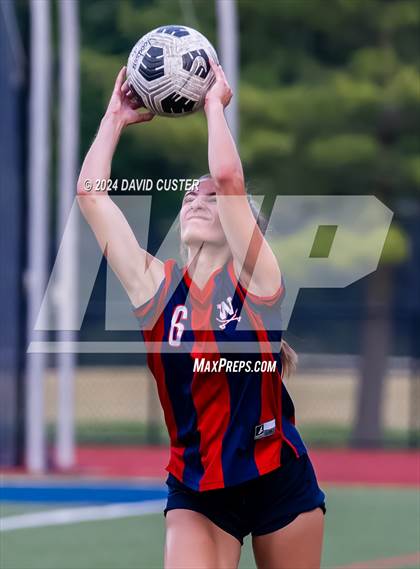Thumbnail 1 in Oakton @ Woodson (VHSL Class 6 Quarterfinal) photogallery.