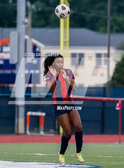Thumbnail 1 in Oakton @ Woodson (VHSL Class 6 Quarterfinal) photogallery.