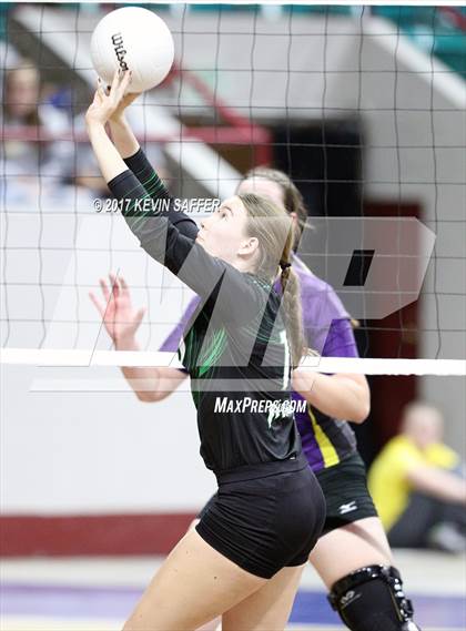 Thumbnail 3 in Kit Carson vs. Fleming (CHSAA 1A Final) photogallery.